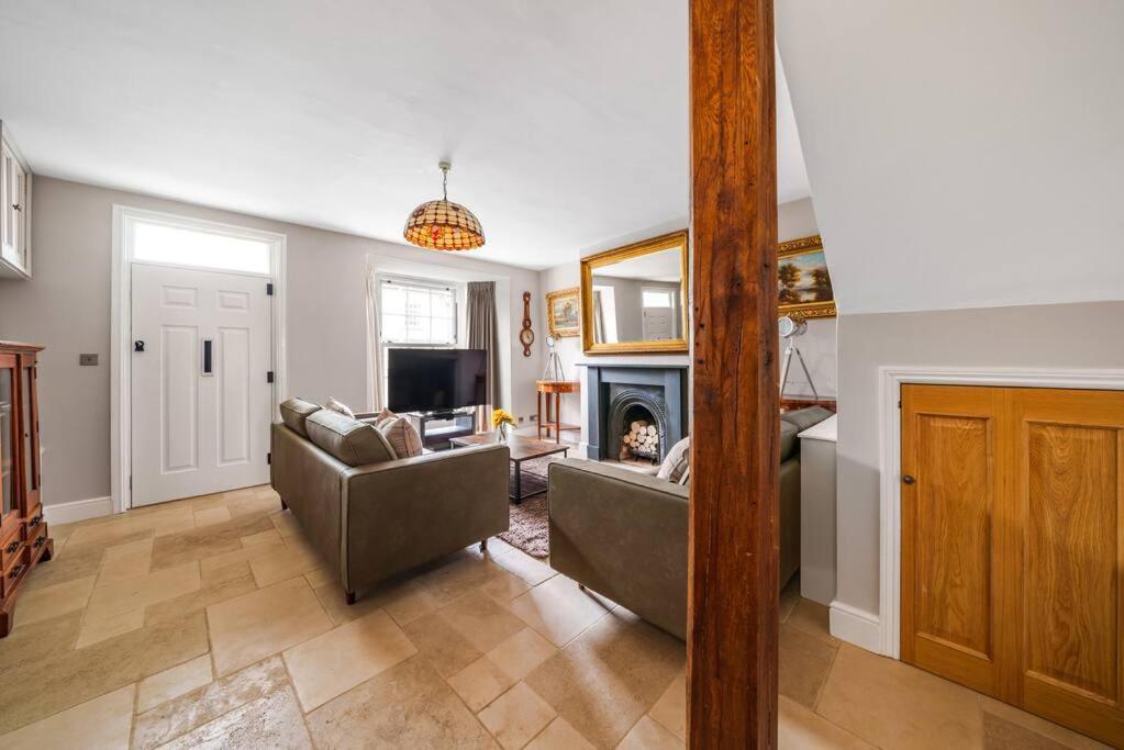Fox Cottage, Within 5 Min Walk Of Bicester Village 외부 사진